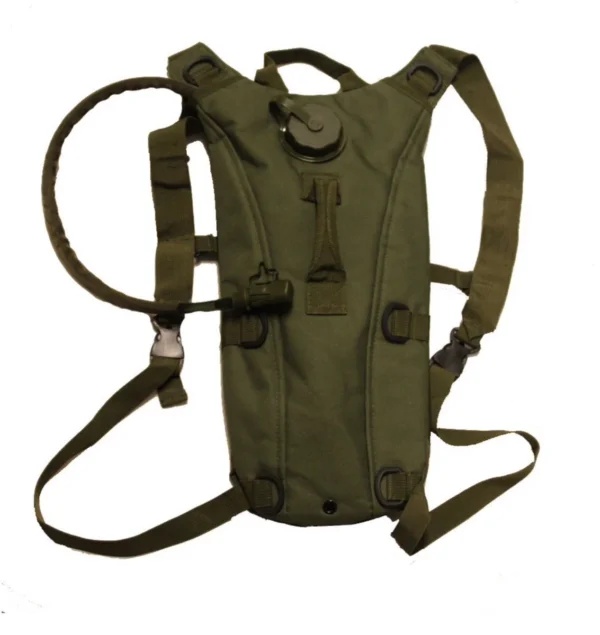 camel-back-verde-militar-85000-93445.jpg74141 Camel back verde militar 85000 93445.jpg74141